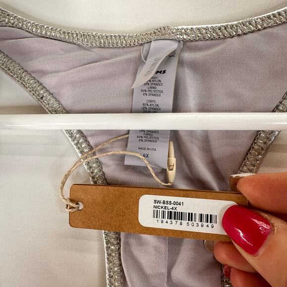 Skims Metallic Silver Racerback Cycle Suit Size 4X New with tags - Picture 4 of 5